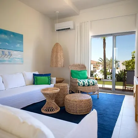 Aparthotel Sunset Village Armacao de Pera
