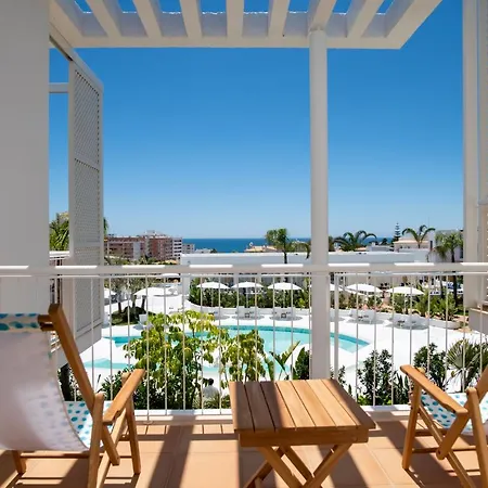 Sunset Village Aparthotel